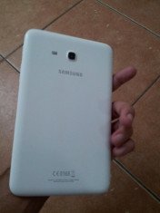 Samsung Galaxy Tab3 T111 8GB White (cu 3g + garan?ie 1 jum ) foto