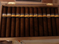 Vand trabuc Cohiba Maduro 5 foto