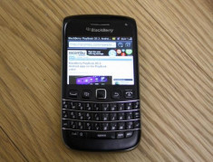 Blackberry Bold 9790 foto