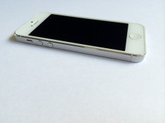 Apple iPhone 5 16GB White ALB in Stare F Buna DECODAT In Orice Retea Okazie !!! foto