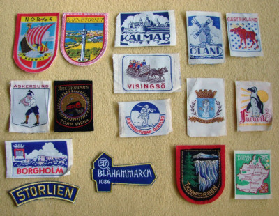 Lot de 16 embleme din nordul Europei foto