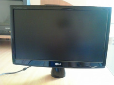 Monitor LG Flatron W1934S wide (19&amp;quot;, 1440x900) foto