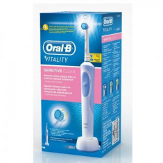 Periuta de dinti electrica Oral B Vitality 3D white D12-513 foto
