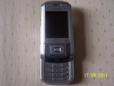 Telefon mobil Philips 960 foto