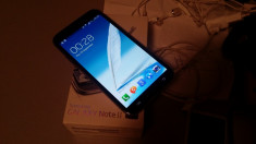 Super packet - Samsung Galaxy Note 2 neverlocked + baterie suplimentara + 6 huse foto