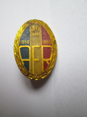 Insigna: 30 ani AFR 1958-1988 foto