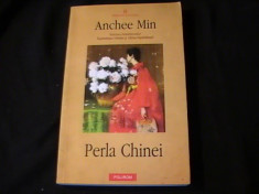 PERLA CHINEI- ANCHEE MIN- foto