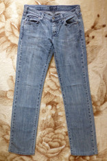 Blugi Armani Jeans, model Indigo; marime 27: 77 cm talie, 99 cm lungime, 80 cm lungime crac interior; stare foarte buna foto