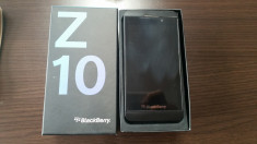 Blackberry Z10 necodat, la cutie foto