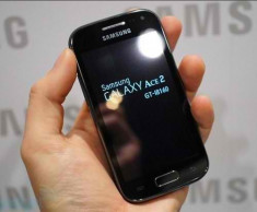 Vand/ Schimb Samsung Galaxy Ace 2 merita cu folie si husa flip cu incarcator il dau si la schimb arata impecabil foto