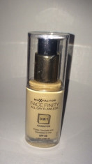 Fond de ten Max Factor Face Finity 3 in 1 foto