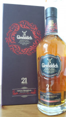 GLENFIDDICH 21 SINGLE MALT SCOTCH WHISKY foto