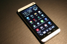 htc one 32GB, silver impecabil, 10/10 foto