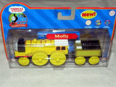 Thomas - Wooden Railway - MOLLY din lemn cu magnet - ( transport 3 RON la plata in avans ) - DE COLECTIE foto