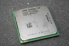 Procesor Athlon 64 x2 4400+ (DUAL CORE) 2.3 gHZ + cOOLER-IMPORT GERMANIA foto