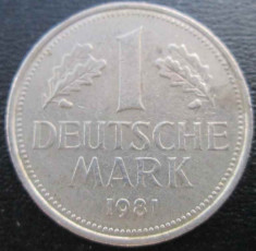 (1131) GERMANIA 1 MARK, MARCA 1981 LITERA &amp;quot;D&amp;quot; - AM FOARTE MULTE MARCI PE LITERE, PE ANI...CU CATEVA CLICURI PUTETI COPLETA CONSIDERABIL COLECTIA DVS. foto