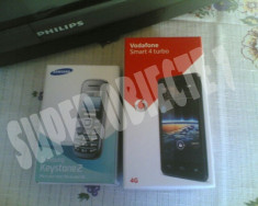 Pachet cu Vodafone Smart 4 Turbo Alb si Pachet Samsung E1200 foto