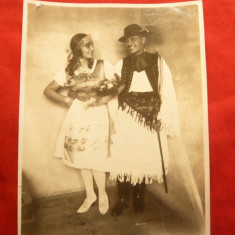 Fotografie - Pereche in Costum Popular Maghiar 1925