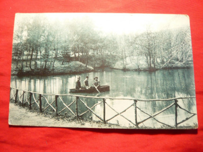 Ilustrata clasica - Ocna Sibiului -Plimbare cu barca la Baile calde 1912 foto