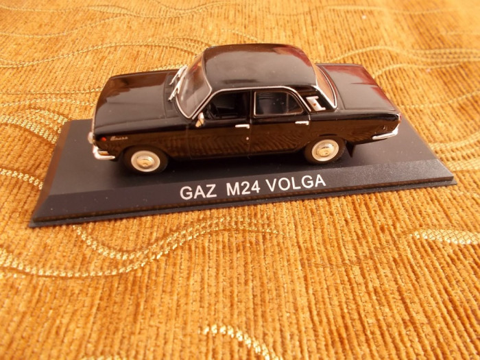 GAZ M24 VOLGA .1/43