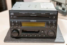 NISSAN X-Trail Radio-Casetofon-CD cu magazie 6 CD-uri Clarion CH340 foto