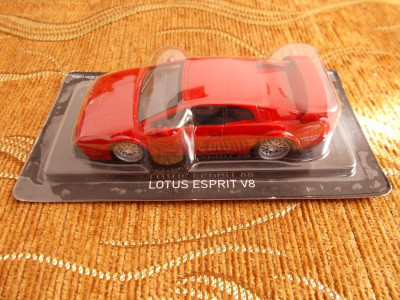 LOTUS ESPRIT V8 , SIGILAT .1/43 MACHETA foto