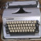 masina de scris triumph