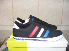 Adidasi Adidas Daily Team F76228 marimea 42 foto