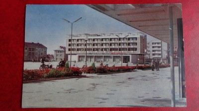 Vedere/Carte postala - RPR - Baia Mare - Vedere din Piata Victoriei foto