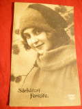Ilustrata -Felicitare de Craciun- Femeie sub ninsoare , interbelica
