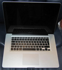 MACBOOK PRO 15 i7, 4GB , 500GB HDD, ALIMENTATOR DEFECT, SCHIMB IPHONE 5S + DIF foto