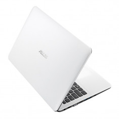 Laptop ASUS X555LD-XX063D 15.6 inch HD Intel i3-4030U 4GB DDR3 500GB HDD nVidia GeForce GT 820M 1GB White foto