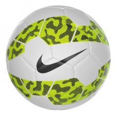 Minge Fotbal Nike Strike - Marimi disponibile 5 foto