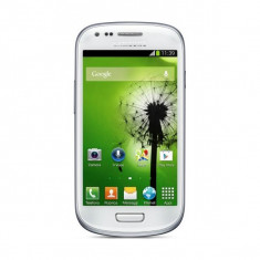 i8200 Galaxy S3 Mini 8GB Ceramic White Value Edition foto