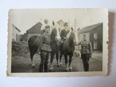 RARA! FOTO ORIGINALA MILITARI WEHRMACHT ANII 40 foto