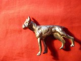 Miniatura veche Caine- Dog German , 5,8 x6 cm , metal