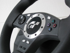 Logitech Driving Force PC/PS2/PS3 foto