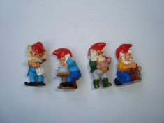 SET 4 FIGURINE KINDER ,,PITICII&amp;#039;&amp;#039; foto