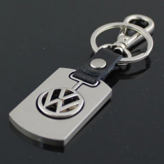Breloc auto pentru model VW metal si detaliu piele eco+ cutie simpla cadou
