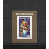 MADAGASCAR 1998 PASARI NEDANTELAT