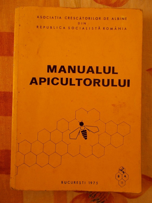 MANUALUL APICULTORULUI - ANUL 1975
