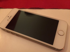 Vand / Schimb Iphone 5s Gold 64Gb Neverlocked foto