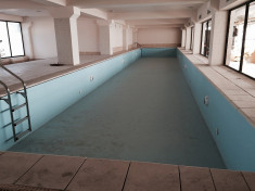 Vand piscina 125 mp marca LAGHETTO 5000 EURO foto