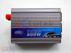 Invertor tensiune auto 12V-220V - 500W foto