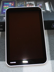 Toshiba Encore WT8-A-102 - tableta Windows 8.1 foto