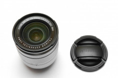 Obiectiv Fuji Fujifilm XC 16-50mm f/3.5-5.6 OIS argintiu foto