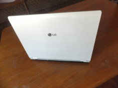 Laptop LG E500 foto