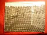 Fotografie Fotbal - Gol pe Ghencea , inceputul anilor &#039;90 ,dim.= 23,8x18 cm