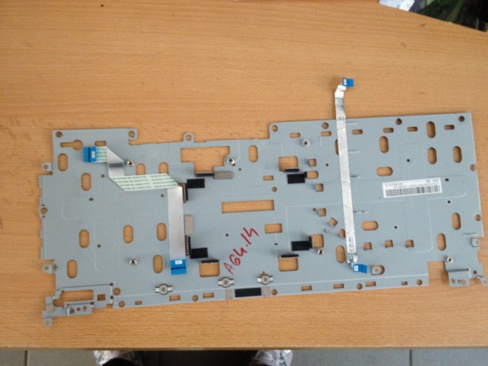 grilaj tastatura cu benzi Acer Aspire V5 - 551 A64.14