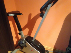 Bicicleta Fitness DHS foto